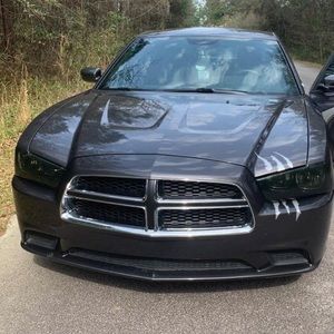 Meet your Posher, Lakia